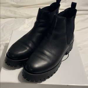 Steve Madden Bleeker Booties